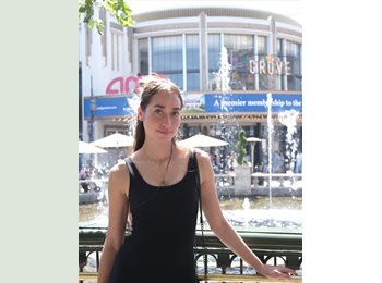 Roomgo ES - Adeleyne - 21 - Zaragoza