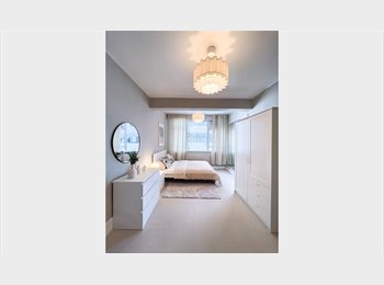 Roomgo HK - Spacious Furnished Room in Causeway Bay - From a Month, Causeway Bay - HKD16,500 pcm