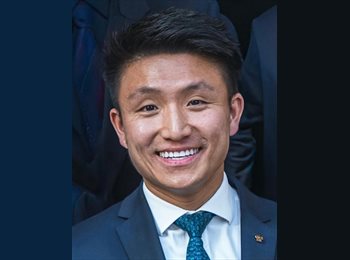 Roomgo HK - Louis  - 31 - Wan Chai