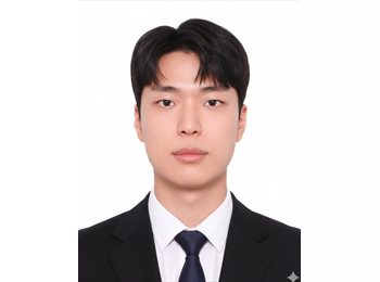 Roomgo HK - Justin - 26 - Wan Chai