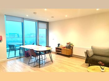 Roomgo IE - Modern 2-Bed / 2-Bath Apt | Dublin 16, Dublin - €2,730 pcm