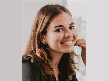 Roomgo IE - Joaquina  - 25 - Dublin