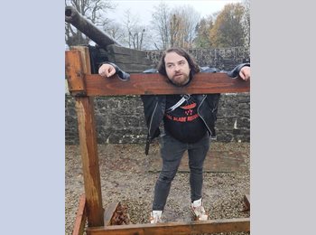 Roomgo IE - Oisin - 33 - Ireland