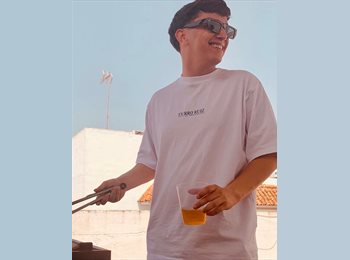 Roomgo IE - Cristian - 21 - Galway