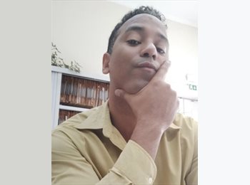 Roomgo IE - Beto - 43 - Galway