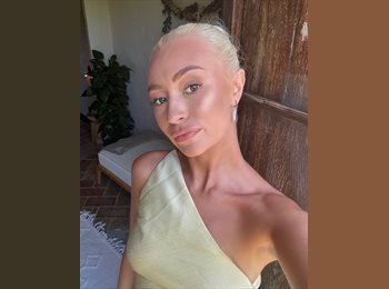 Roomgo IE - Ella - 27 - Dublin