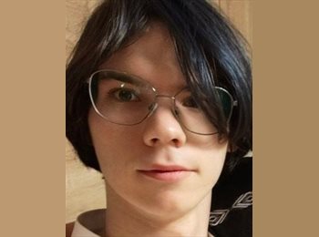 Roomgo IE - Mykhailo  - 18 - Sligo