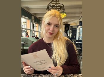 Roomgo IE - Veronika  - 21 - Dublin