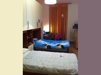 Roomgo IT - Posto in doppia in appartamento ristrutturato!, Milano - 370 € al mese