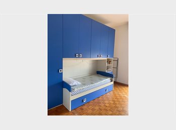 Roomgo IT - Stanza singola solo per ragazza a Milano Rogoredo SKY  560€ MM3 gialla, Pta Romana - Forlanini - Lodi - 560 € al mese