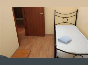 Roomgo IT - In Affitto appartamento (2 stanze singole) da subito., Navigli - Ticinese - Pta Genova - Lorenteggio - 600 € al mese