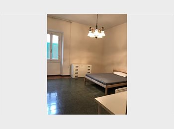 Roomgo IT - Camera matrimoniale, Prato - 500 € al mese