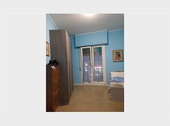 Roomgo IT - STANZA SINGOLA SAN GIOVANNI COMPRESO DI TUTTE LE SPESE, S.Giovanni - Appia Nuova - 580 € al mese