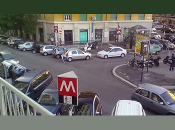 Roomgo IT - STANZA SINGOLA SAN GIOVANNI COMPRESO DI TUTTE LE SPESE, S.Giovanni - Appia Nuova - 580 € al mese