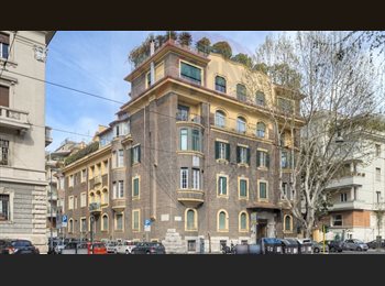 Roomgo IT - Appartamento signorile in stabile di lusso, Salario-Trieste - 650 € al mese