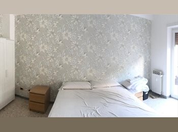 Roomgo IT - Camera doppia uso singola con bagno privato, Marconi-Ostiense - 850 € al mese