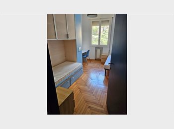 Roomgo IT - Posti letto in doppia spese incluse, Padova - 400 € al mese