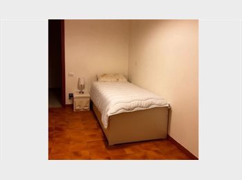 Roomgo IT - Camera singola a Morena, Ciampino - 500 € al mese
