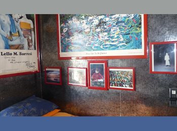 Roomgo IT - PER LAVORATORE GRANDE SINGOLA ALL ATTICO A VILLA BONELLI, Portuense-Magliana - 550 € al mese