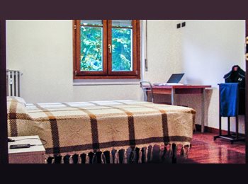 Roomgo IT - Affori – Luminoso appartamento arredato per studenti, metro e passante a 5 minuti, Bovisa - Niguarda - Bicocca - 1.400 € al mese