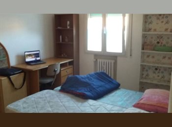 Roomgo IT - stanza singola zona mazzini, Bologna - 600 € al mese