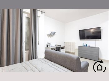 Roomgo IT - Affitto stanza matrimoniale per lavoratrice/ore, Forlì - 330 € al mese