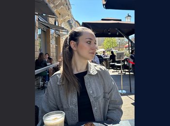 Roomgo IT - Alisha - 22 - Roma Centro