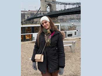 Roomgo IT - Giulia - 19 - Bologna