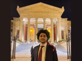 Roomgo IT - Mauro - 27 - Esquilino S.Lorenzo