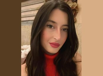 Roomgo IT - Nina - 24 - Roma