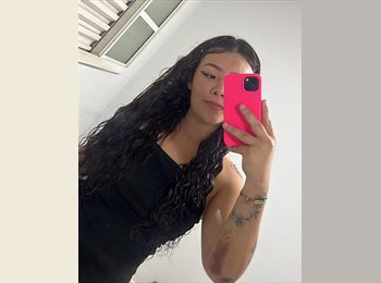 Roomgo IT - Taynara  - 19 - Predosa