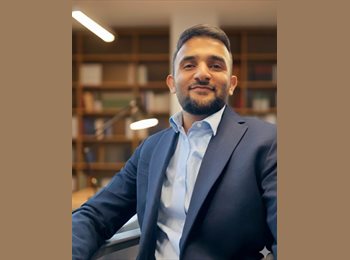 Roomgo IT - Kaleem Ullah - 27 - Fiumicino