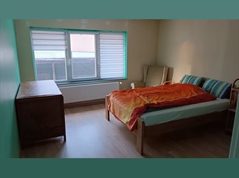 Appartager LU - Room in the quite co-housing, Luxembourg Ville - 900 € / Mois