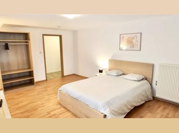 Appartager LU - Chambre très spacieuse à Cents, Luxembourg Ville - 1.000 € / Mois