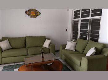 Roomgo MX - Cuarto amueblado en Atemajac, cerca de tren ligero, tránsito, CODE, CUCSH, Guadalajara - MX$3,000 por mes