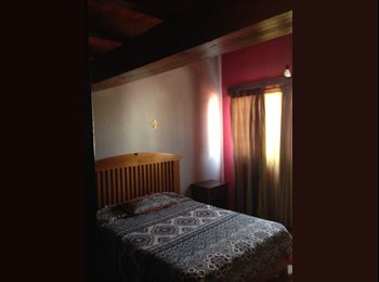 Roomgo MX - RENTA DE RECAMARAS EN BONITA CASA, Querétaro - MX$6,000 por mes