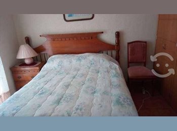 Roomgo MX - Renta de habitación cerca delCUCEA y otras Universidades, Guadalajara - MX$4,500 por mes