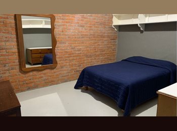 Roomgo MX - Habitación con baño privado, Guadalajara - MX$6,000 por mes