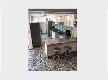 Roomgo MX - se busca roomie en la colonia moderna, Guadalajara - MX$5,700 por mes