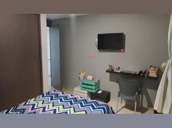 Roomgo MX - Cuarto en renta para profesionista, Soledad de Graciano Sánchez - MX$3,250 por mes