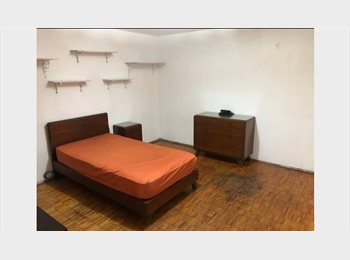 Roomgo MX - Cuarto amueblado iluminado y tranquilo, Coyoacán - MX$6,800 por mes