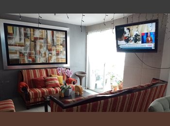 Roomgo MX - Rento recamara cerca univa, uvm, UNE, plaza galerias, Zapopan - MX$5,500 por mes