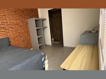 Roomgo MX - Cuarto equipado con Baño Privado en Qro Centro!, Querétaro - MX$5,500 por mes