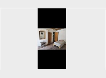 Roomgo MX - Habitación tipo Cabaña Zona Centro, Querétaro - MX$4,600 por mes