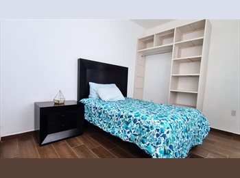 Roomgo MX - Habitación amueblada con baño propio en Los Lagos, SLP., Soledad de Graciano Sánchez - MX$4,500 por mes