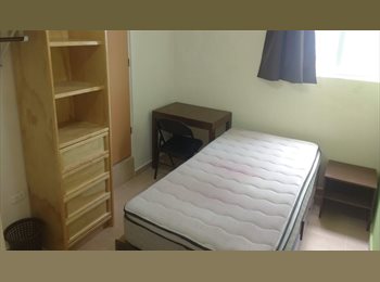 Roomgo MX - Habitación económica cerca de Medicina BUAP y UDAL!, Puebla - MX$2,800 por mes