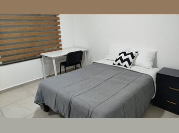 Roomgo MX - Rento 2 Habitaciones en Casa INDEPENDIENTE, León - MX$3,900 por mes