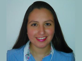 Roomgo MX - Gabriela  - 44 - México - D.F.