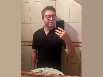 Roomgo MX - Sebastián - 24 - México - D.F.