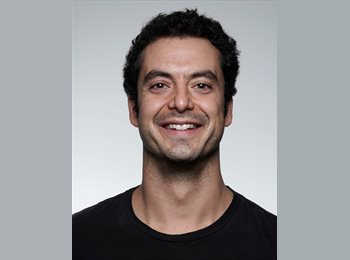 Roomgo MX - Héctor - 38 - Cuauhtémoc